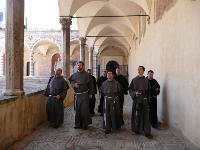 2012-04-00-assisi-05