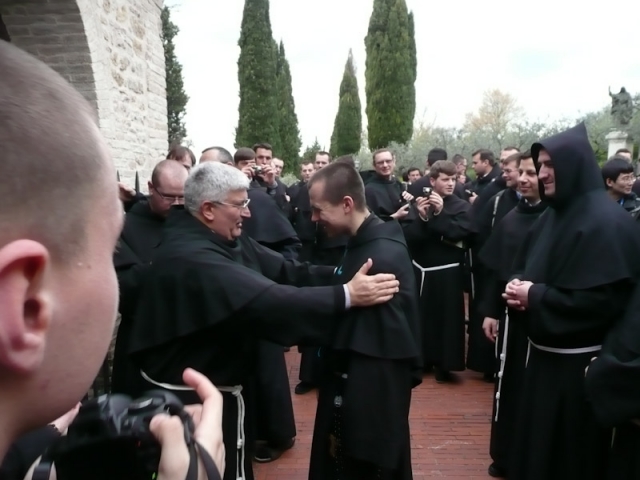 2012-04-00-assisi-10