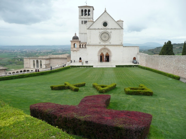 2012-04-00-assisi-12