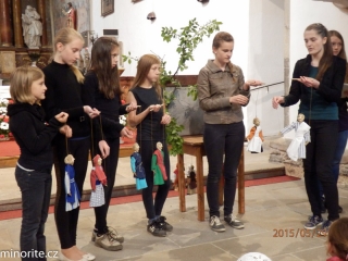 2015-05-29-Noc_kostelu-04