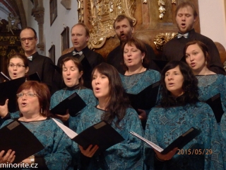 2015-05-29-Noc_kostelu-14