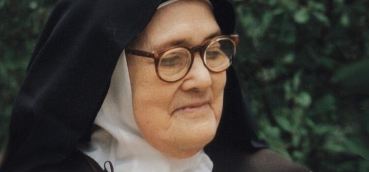 Papež uznal hrdinské ctnosti fatimské vizionářky sestry Lucie